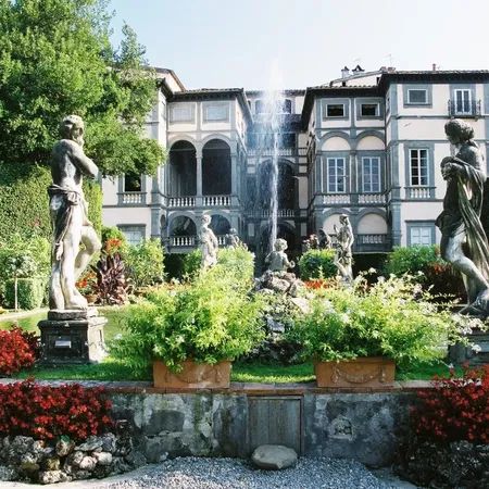 Lucca Palazzo Pfanner