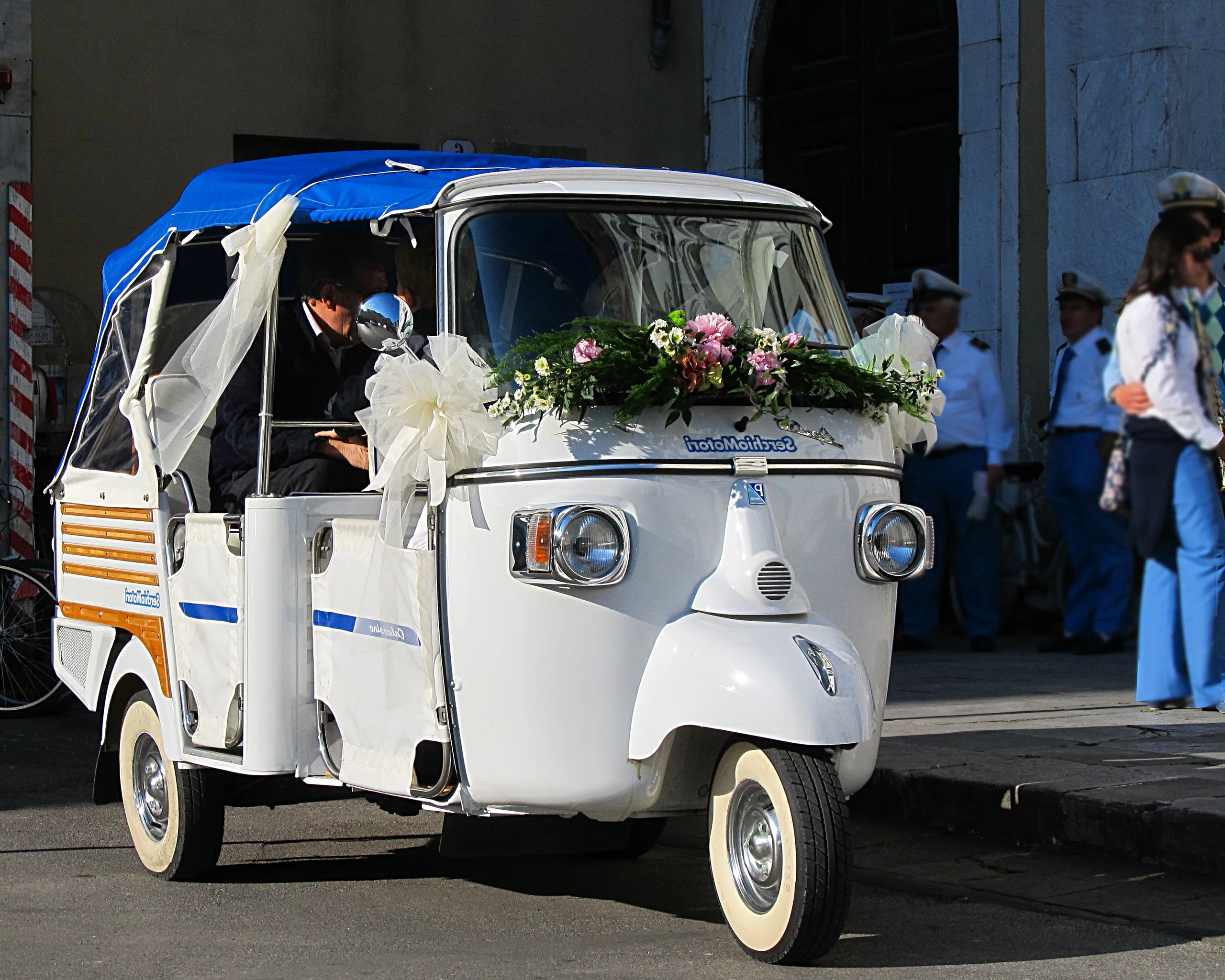 Services Wedding On Three Wheels